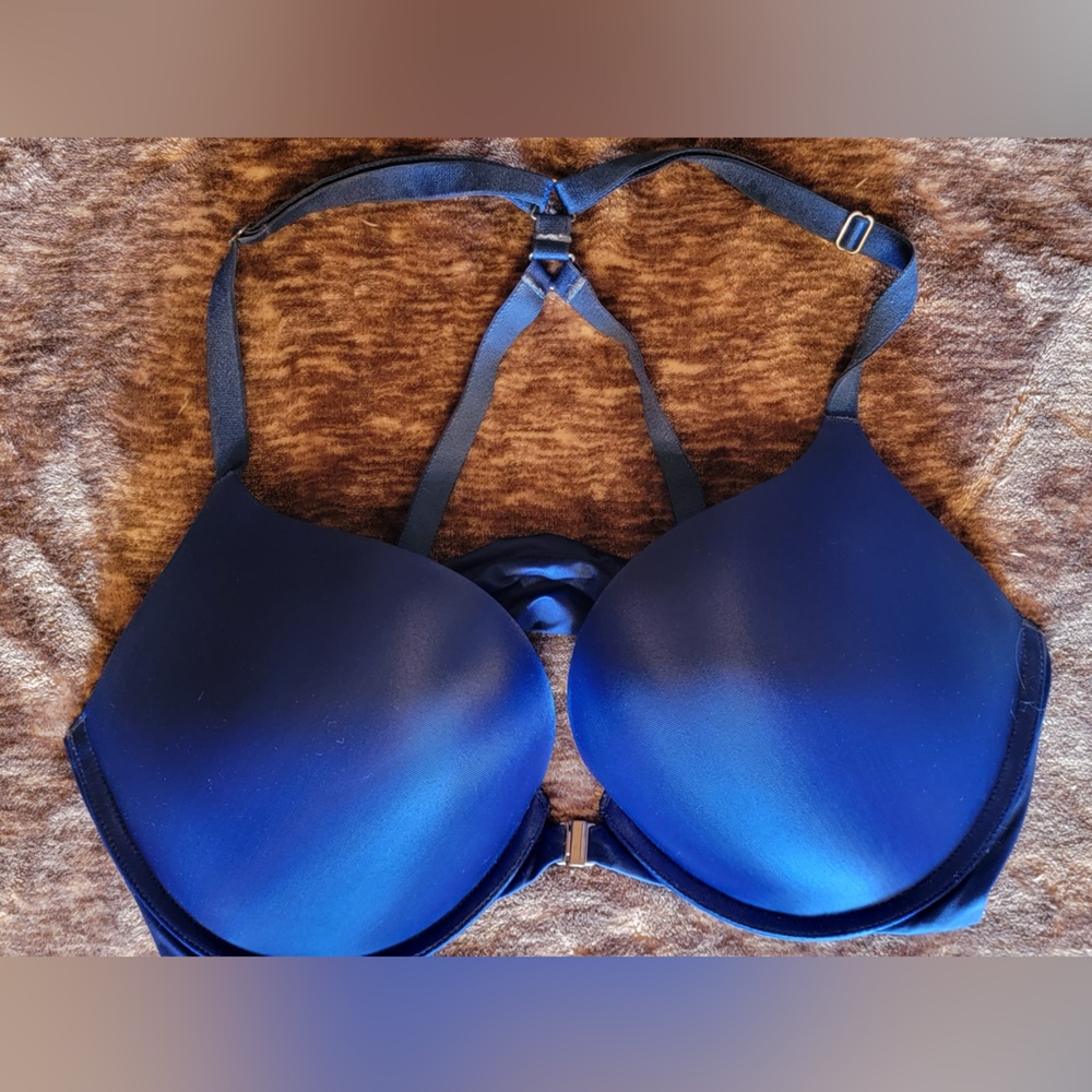 Victoria's Secret Bombshell Plunge Bra